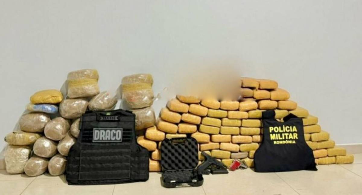 Polícias Civil e Militar apreendem 104 kg de skank e prendem suspeito em São Francisco do Guaporé