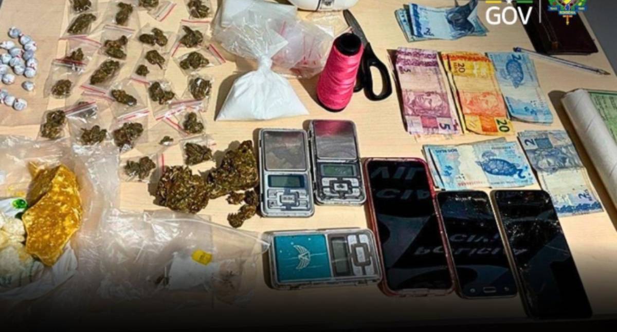 Mulher é presa por tráfico de drogas em operação no bairro Cai N’Água, em Porto Velho