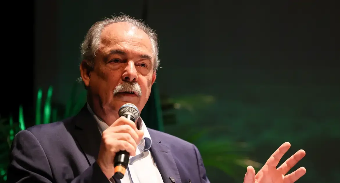 Presidente do BNDES propõe taxar bets para aumentar arrecadação