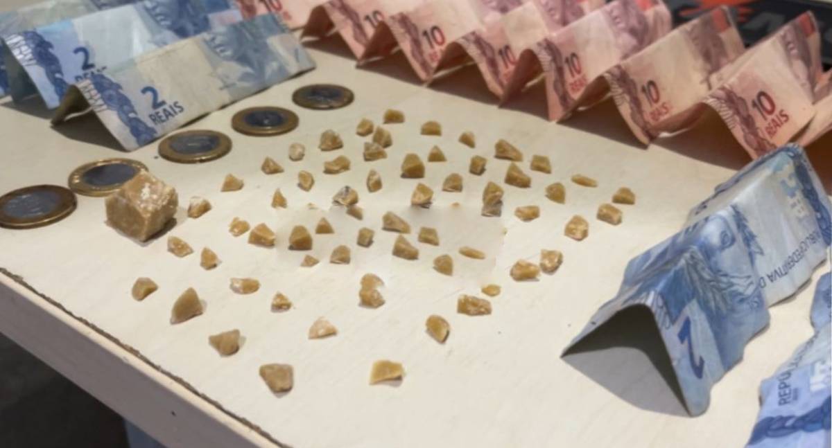 Suspeito é preso por tráfico de drogas com 57 pedras de crack