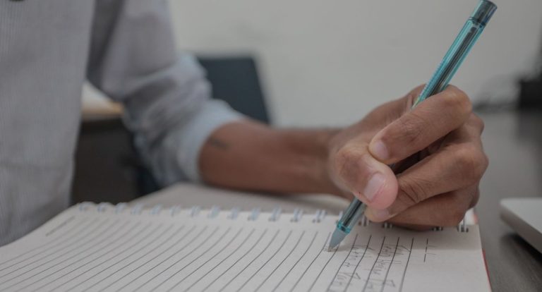 Semed abre edital com 30 vagas para especialização em Orçamento, Governança e Gestão de Riscos no setor público - News Rondônia