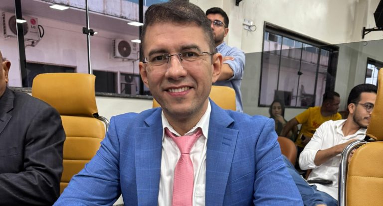 Proposta do vereador Pedro Geovar busca auxiliar na localização de animais perdidos e incentivar a adoção responsável - News Rondônia