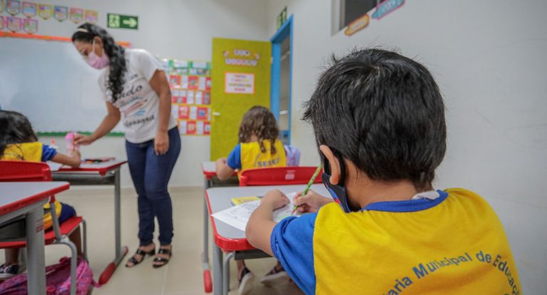 Candidatos ao Programa Mais Educação Infantil são chamados para efetuar matrículas nas escolas credenciadas - News Rondônia