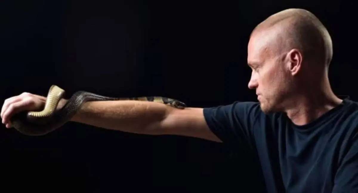Cientistas desenvolvem antídoto experimental com anticorpos de homem picado por mais de 200 cobras