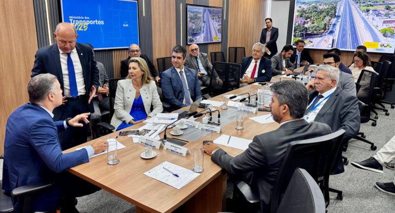 Deputado Coronel Chrisóstomo participa de reunião no Ministério dos Transportes sobre a ponte do Candeias do Jamari - News Rondônia