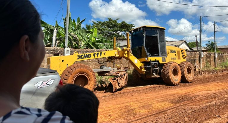 Atendendo solicitação da comunidade, Prefeitura de Porto Velho inicia obras na estrada do Km 13, na Vila Codaron - News Rondônia