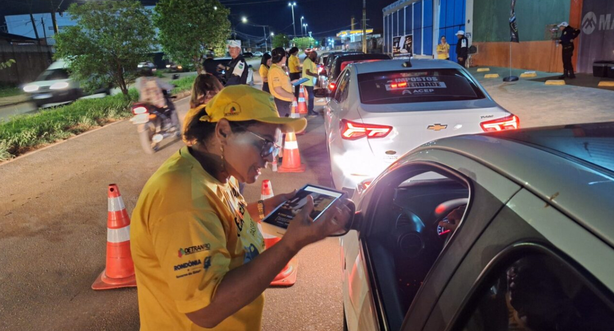 Licenciamento de veículos com placa final 5 deve ser regularizado até 30 de maio