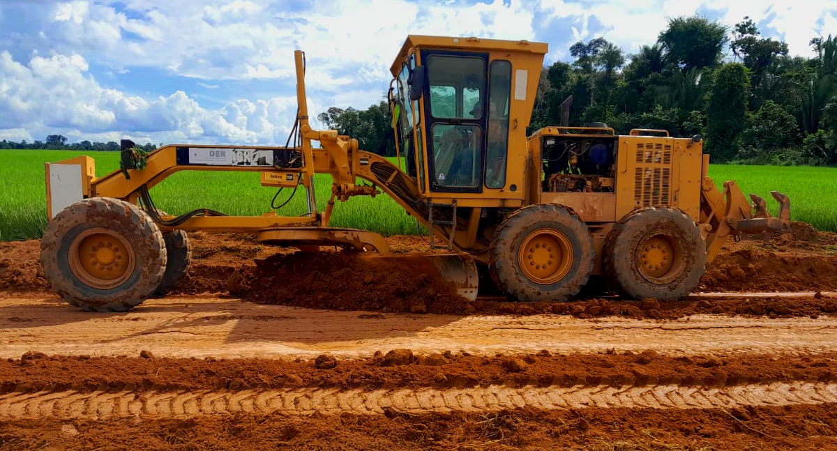 Governo de RO realiza manutenção na Rodovia 457 para melhorar a segurança no trânsito
