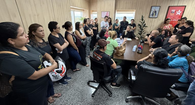 Deputada Cláudia de Jesus propõe emendas e articula mobilização para mudanças no plano de carreira da Saúde - News Rondônia