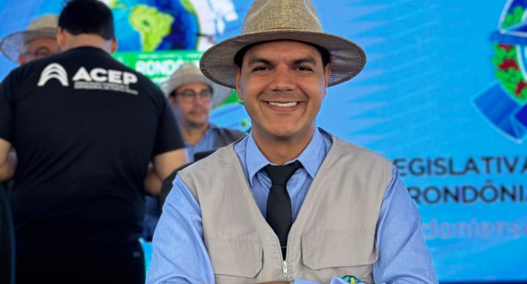 Deputado Cássio Gois apresenta proposta de política estadual para café em cápsulas durante a Rondônia Rural Show, com ênfase em inovação e sustentabilidade - News Rondônia