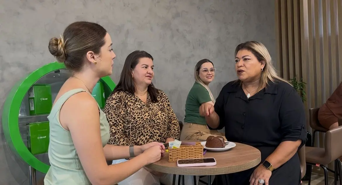 Novo espaço de cafeteria no Sicredi terá aluguel revertido para apoio a crianças com autismo