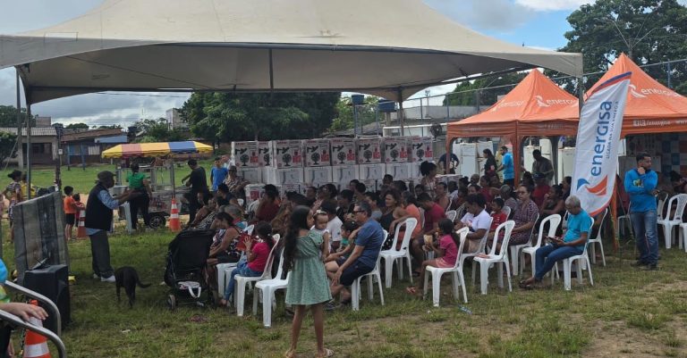 Moradores do Jardim Santana recebem projeto Nossa Energia - News Rondônia