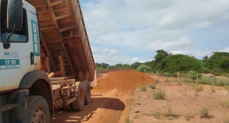 Estradas recuperadas: governador Marcos Rocha garante dignidade e acesso para comunidades de área rural de Candeias do Jamari - News Rondônia