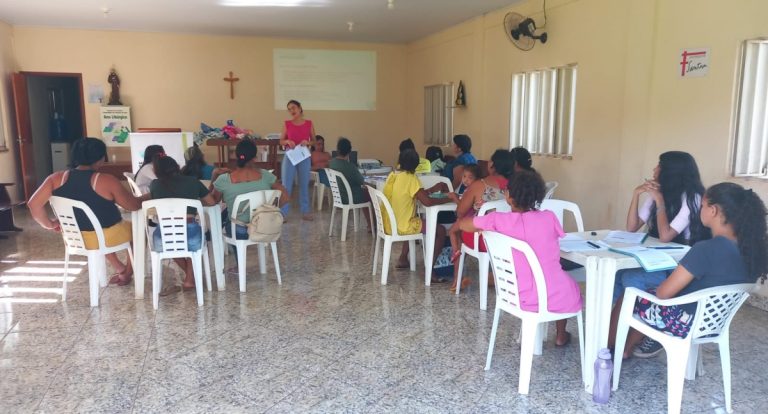 Empreendedorismo feminino transforma vidas na Vila Princesa com curso da ARDH em parceria com a JARO