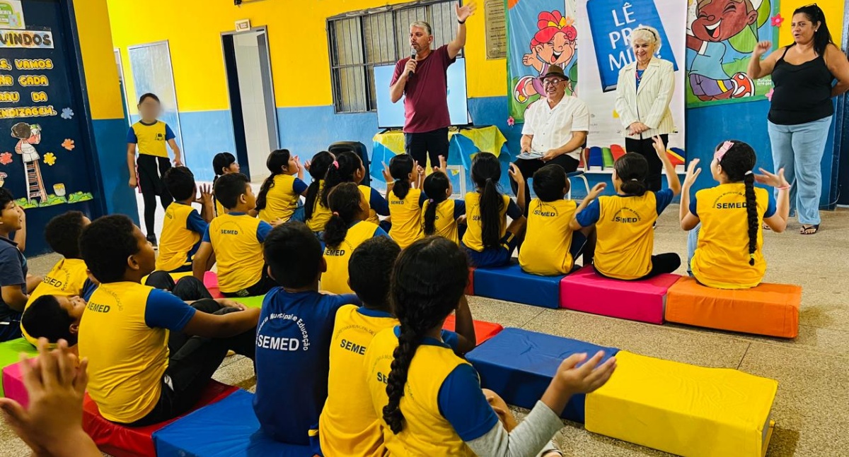 Projeto 'Lê Pra Mim?' emociona a todos no segundo dia de apresentação em Porto Velho