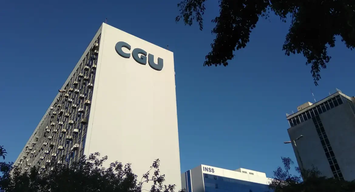 CGU assume investigação sobre descontos irregulares em aposentadorias do INSS envolvendo 12 entidades