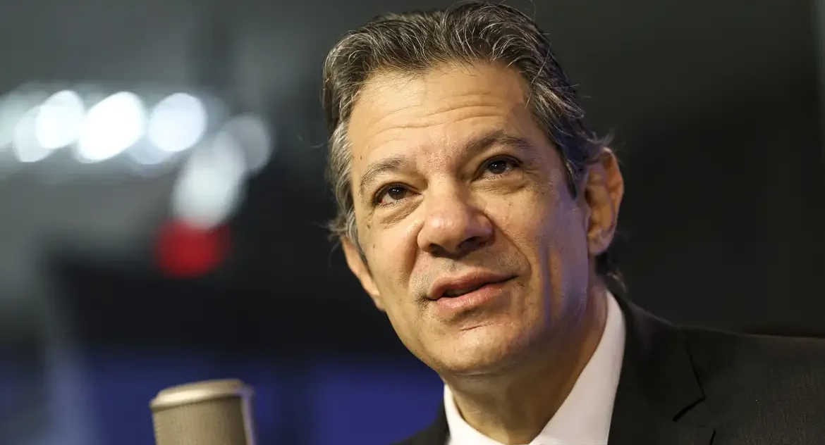 Haddad se reúne com secretário do Tesouro dos EUA para tratar de tarifas e buscar investimentos em tecnologia