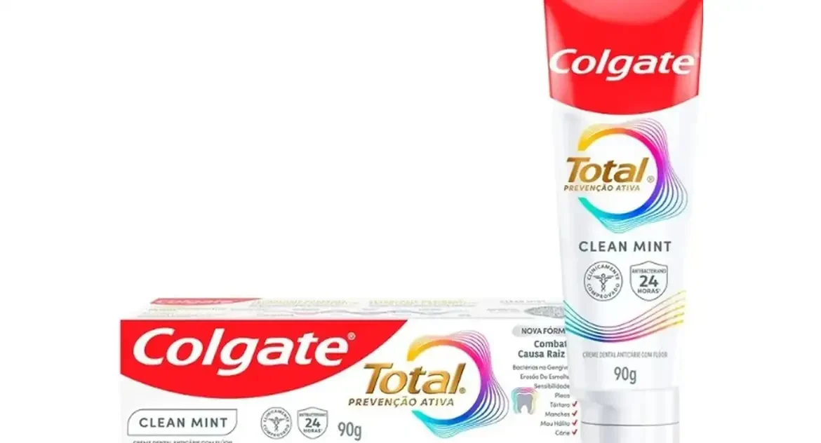 Anvisa retoma interdição do creme dental Colgate Total Clean Mint após relatos de reações adversas