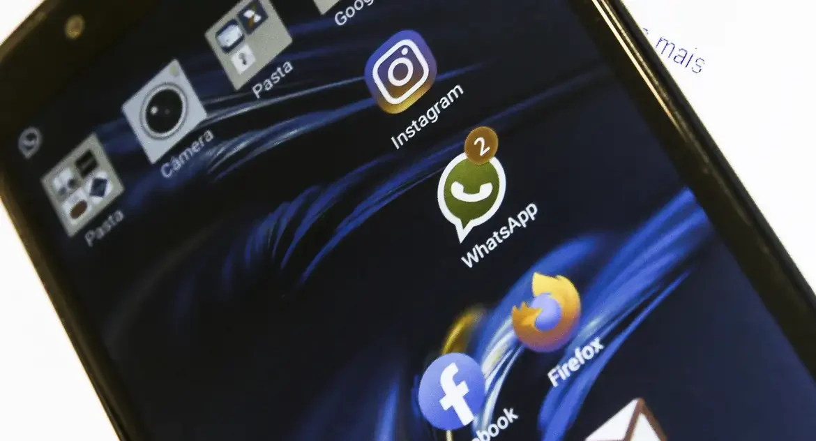 Câmara aprova PL que institui campanha anual sobre uso consciente da tecnologia digital, com foco em crianças e adolescentes