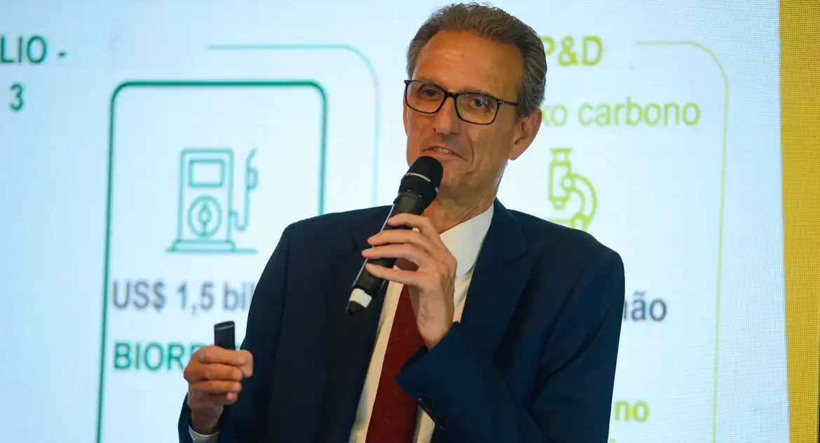 Diretor de Transição Energética da Petrobras deixa cargo para assumir vaga no conselho da Eletrobras