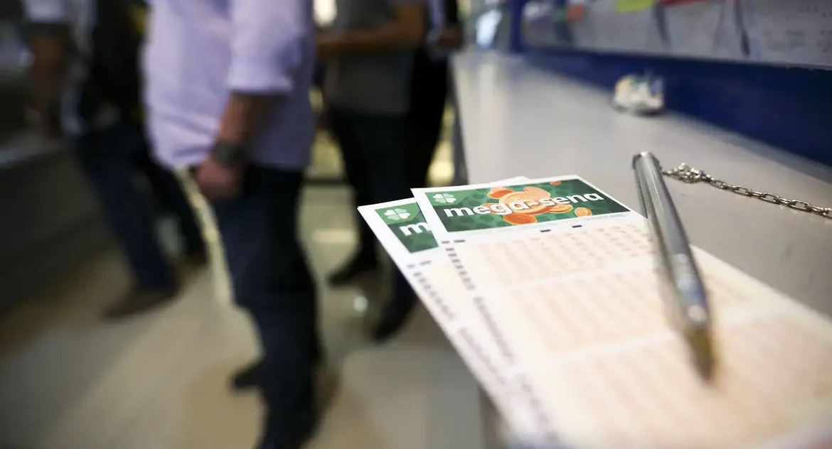 Mega-Sena acumula e pode pagar R$ 68 milhões no próximo sorteio após nenhum acerto das seis dezenas
