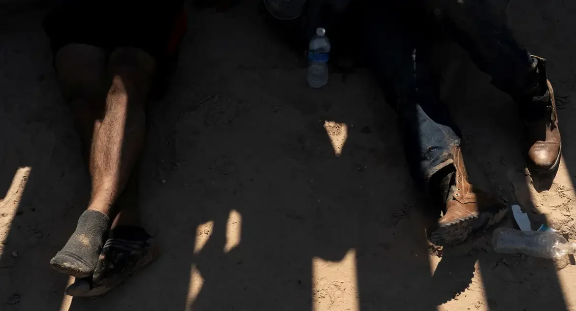 Justiça dos EUA mantém bloqueio à tentativa do governo Trump de revogar status legal temporário de migrantes latino-americanos