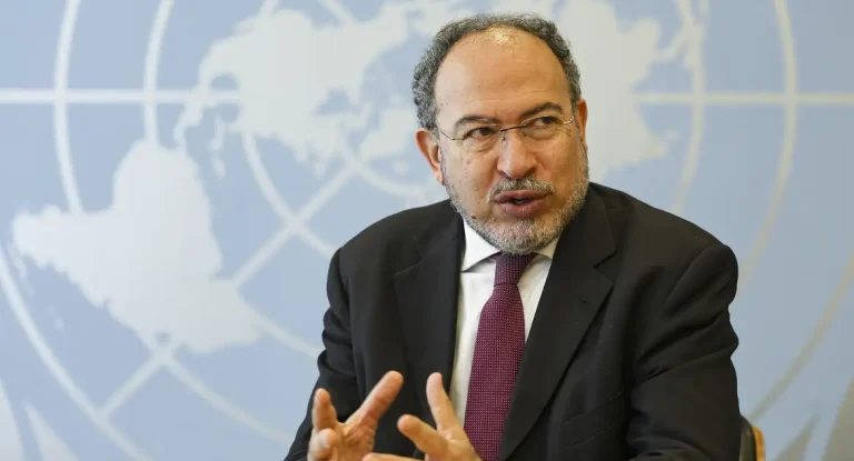Unesco alerta: desinformação é o maior risco global de 2025 e defende pacto internacional para enfrentá-la