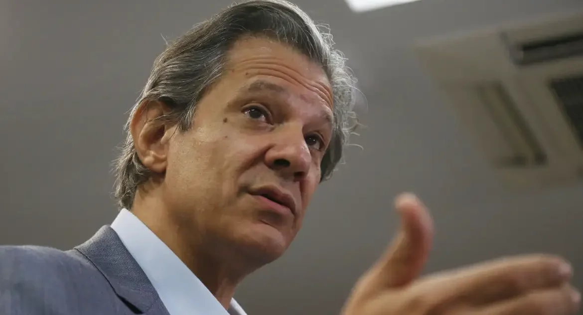 Haddad anuncia que medidas fiscais para conter gastos e elevar arrecadação serão detalhadas no dia 22