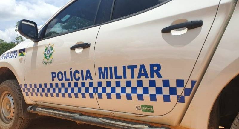 Três homens são presos após desacato e desobediência durante festa em empresa