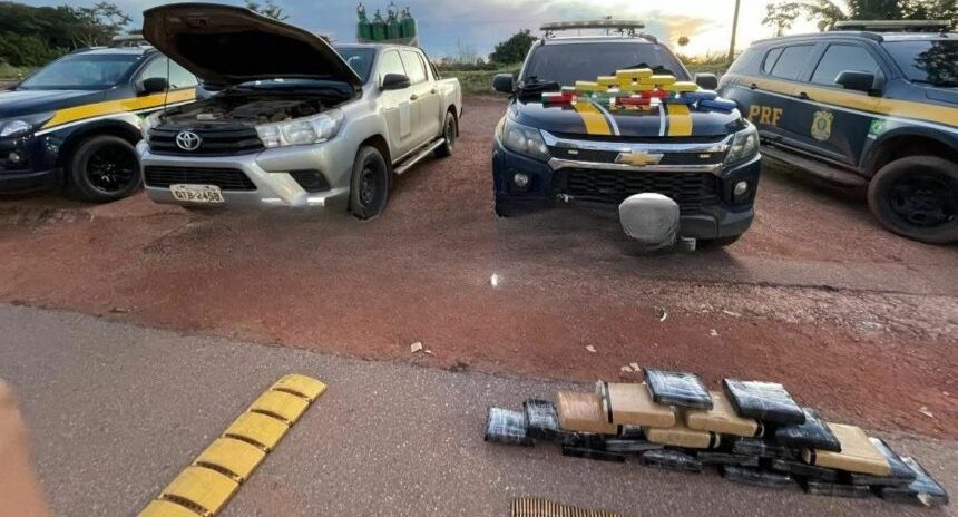 Veículo é flagrado com drogas e munições na BR-425