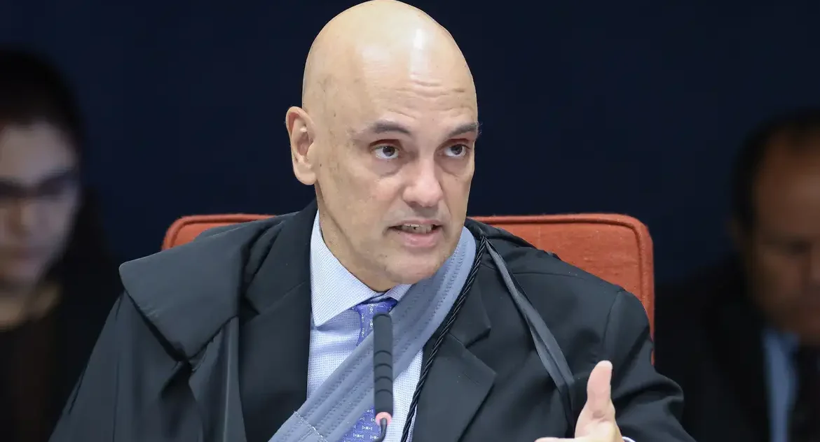 Moraes retira sigilo de depoimentos de testemunhas em ação contra Bolsonaro e aliados por tentativa de golpe