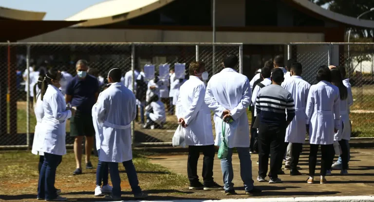 Divulgado resultado final da primeira etapa do Revalida 2025; provas práticas serão em julho