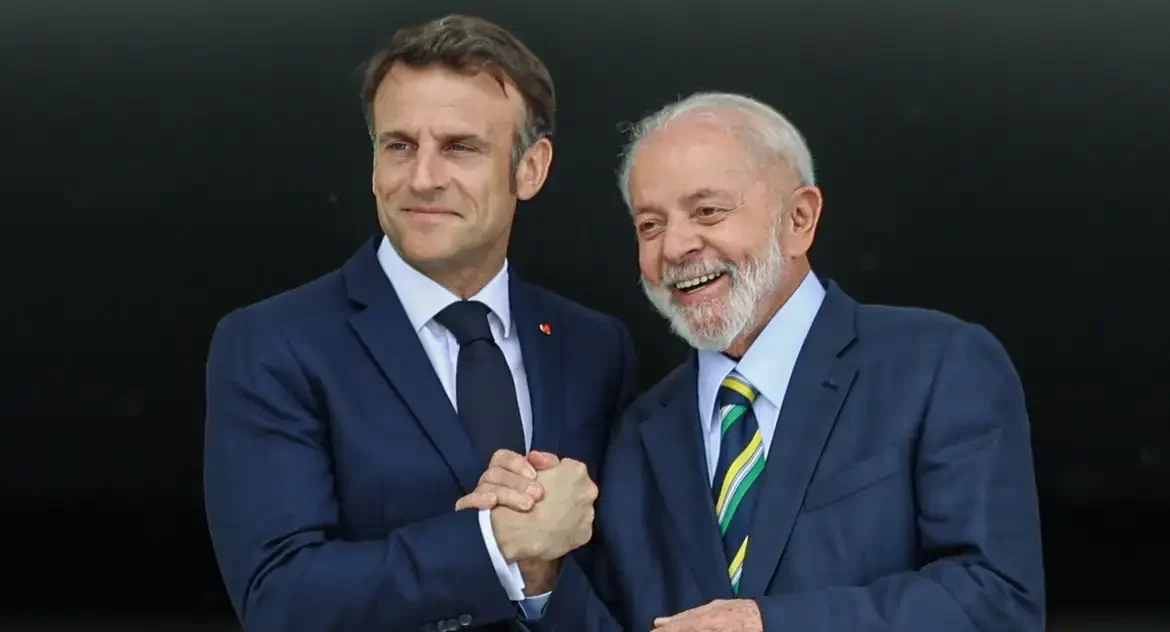 Lula pede apoio de Macron para concluir acordo entre União Europeia e Mercosul durante encontro em Paris