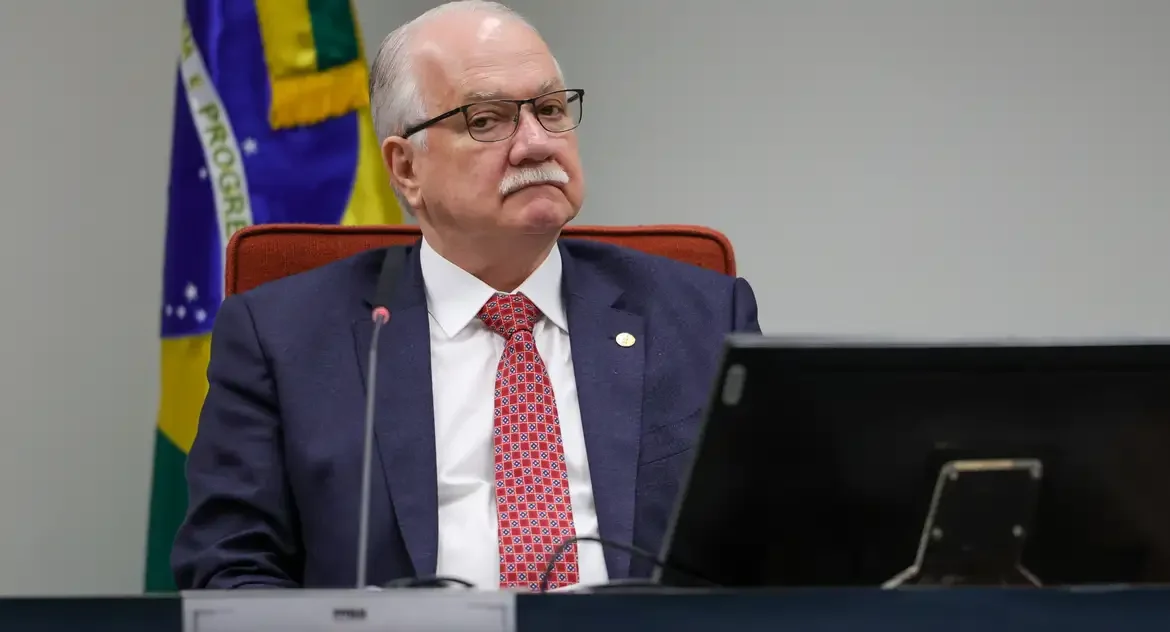 Fachin inicia voto sobre responsabilização de redes; placar está 7 a 1