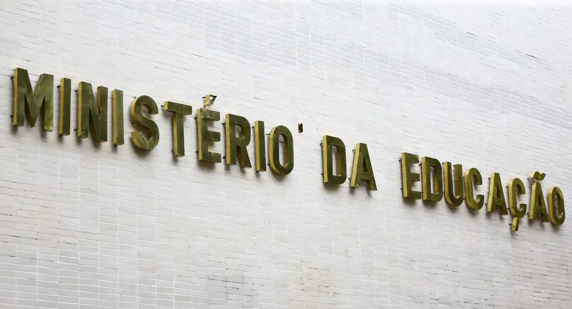 Beneficiários do Prouni poderão acumular Bolsa Permanência com outros auxílios educacionais, como o Pé-de-Meia Licenciaturas