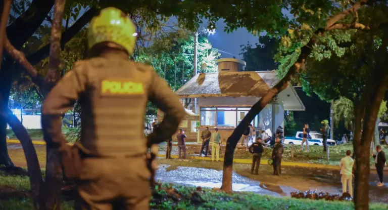 Colômbia oferece recompensa por autores de atentado contra senador e pré-candidato Miguel Uribe Turbay, que está em estado crítico