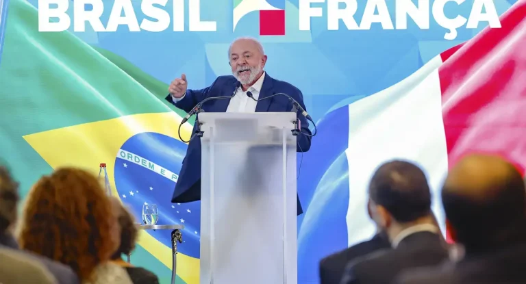 Brasil deve ratificar ainda em 2025 tratado da ONU sobre proteção da biodiversidade marinha, afirma Lula na Conferência dos Oceanos