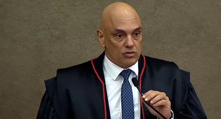 Moraes nega pedido de Bolsonaro para adiar interrogatórios na ação penal sobre tentativa de golpe