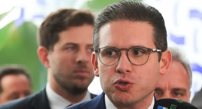 Câmara rejeita compromisso com MP que substitui decreto do IOF e debate alternativas para ajuste fiscal