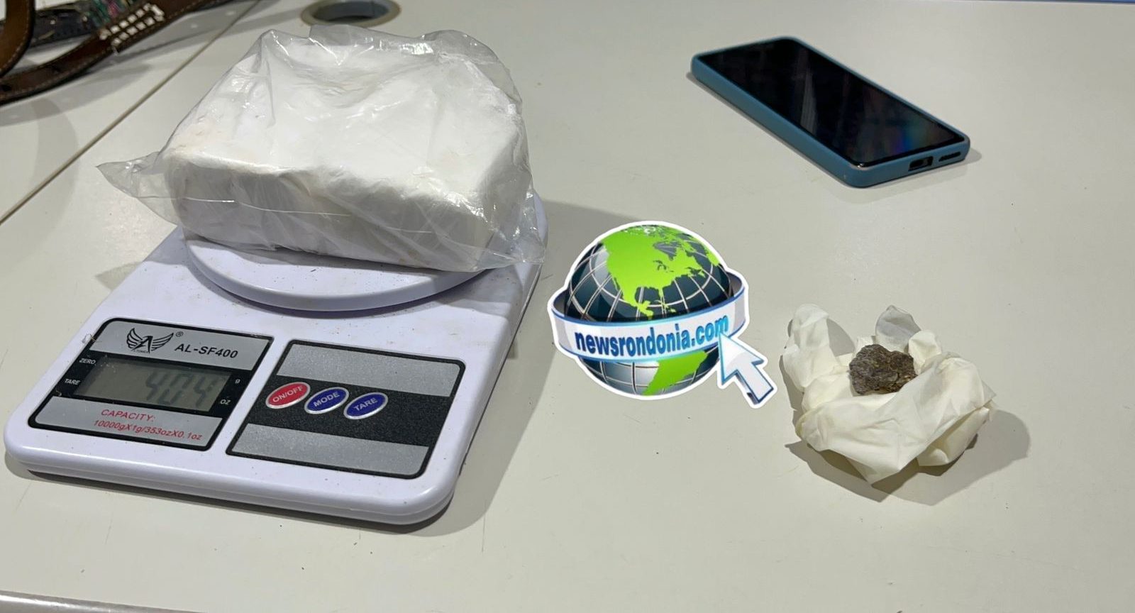 Dupla é presa com quase 2kg de cocaína na BR-364