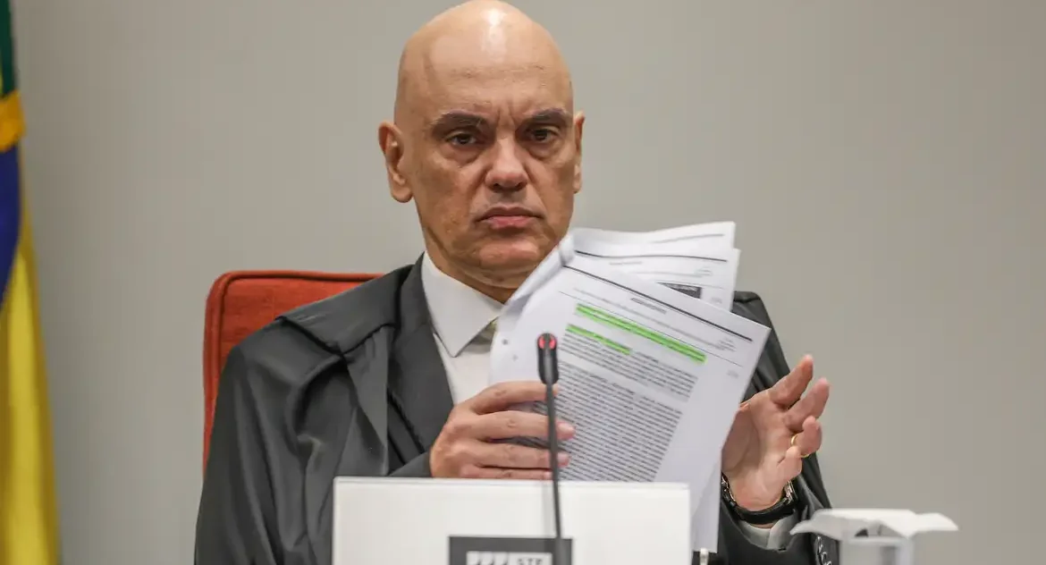 PF conclui que Abin monitorou homônimo de Alexandre de Moraes por engano em esquema ilegal