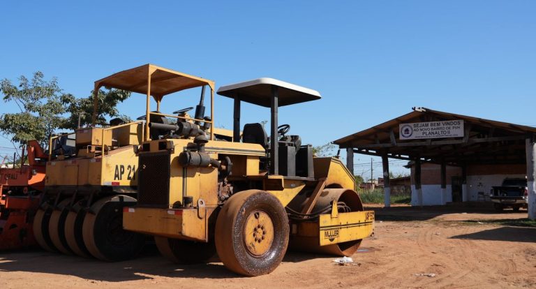 Obra de asfaltamento é retomada no bairro Planalto, em Porto Velho - News Rondônia