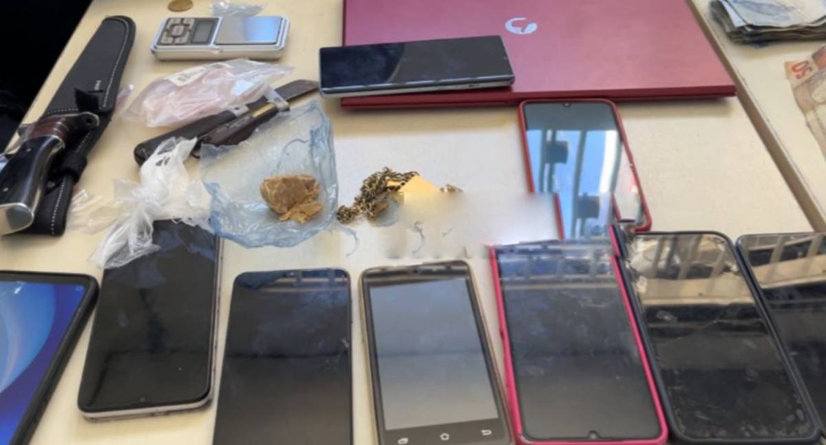 Polícia Militar desarticula ponto de tráfico em Valparaíso com apreensão de drogas e objetos suspeitos