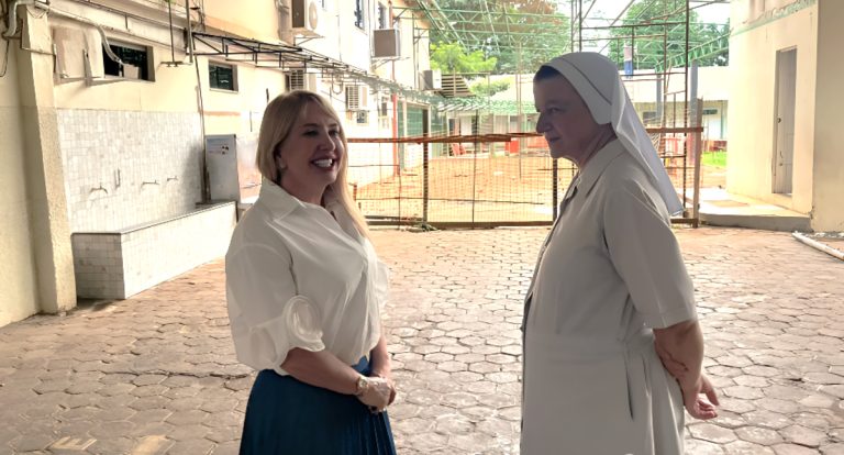 Ieda Chaves destina quase R$ 90 mil à ampliação da cobertura do pátio da Escola Santa Marcelina - News Rondônia