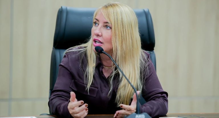 Ieda Chaves propõe que Seduc fixe cartazes com canais de denúncia contra abuso sexual infantojuvenil - News Rondônia
