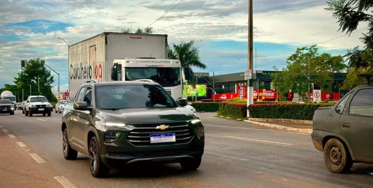 Prazo para licenciamento anual de veículos com placa final 6 vai até 30 de junho