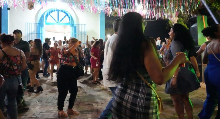 Festa centenária da Igreja de Santo Antônio exalta fé, cultura e tradição - News Rondônia