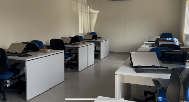 Nova Mutum Paraná inaugura Sala Digital Amanda Vale e reforça aposta na educação e cidadania