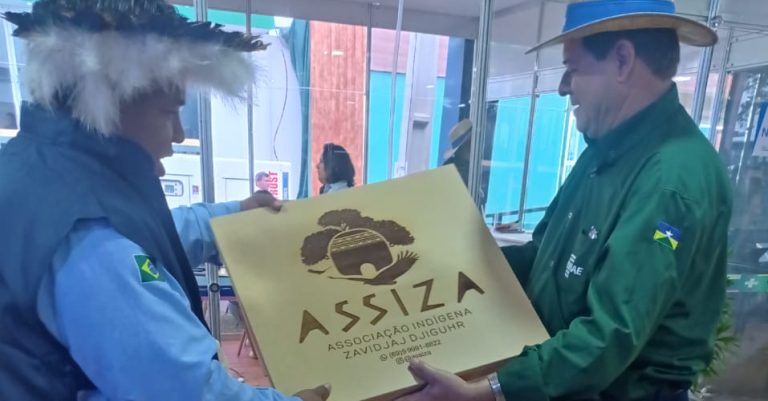 Presidente do Sebrae RO recebe homenagem do Povo Gavião, em Ji-Paraná - News Rondônia