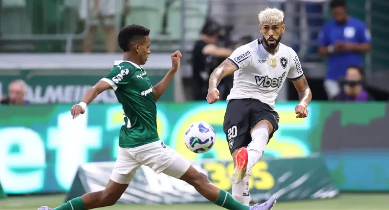 Botafogo e Palmeiras abrem oitavas de final do Mundial de Clubes